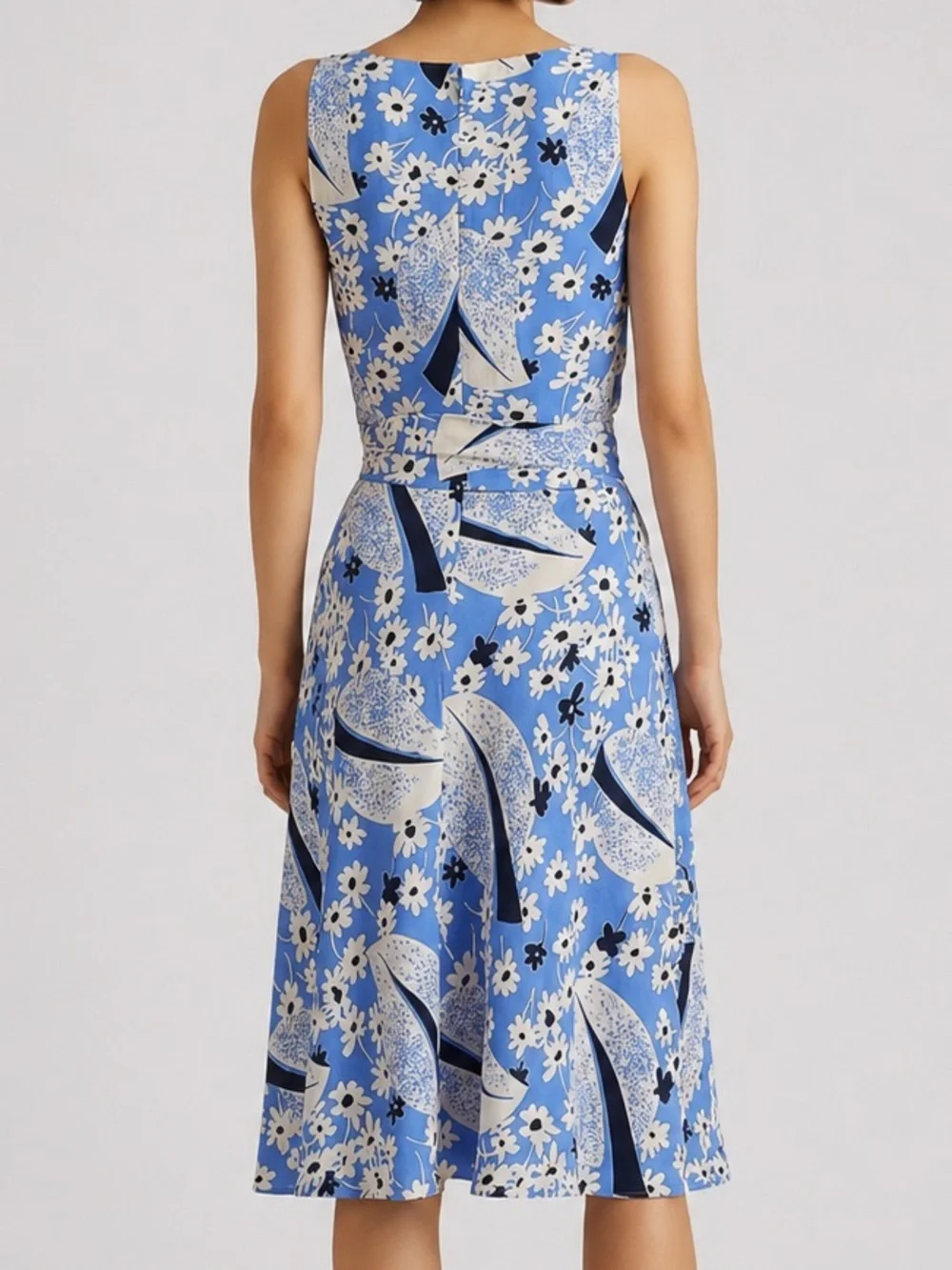 🆕🦋Lauren Ralph Lauren Blue Floral Midi Dress Belted Fit & Flare Summer Size 6 - Picture 3 of 17